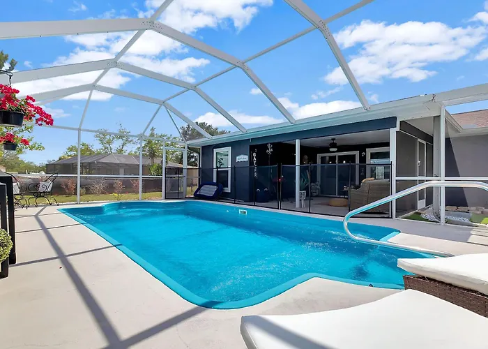 Luxury Modern Home Heated Pool Best Location