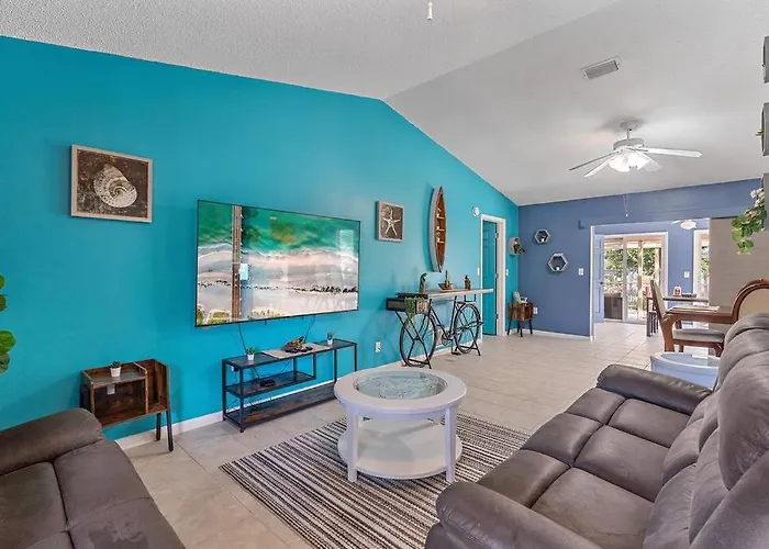 Home With Pool And Canal Access To Ocean